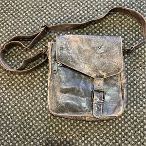 BedStu Crossbody Bag- Worn Leather